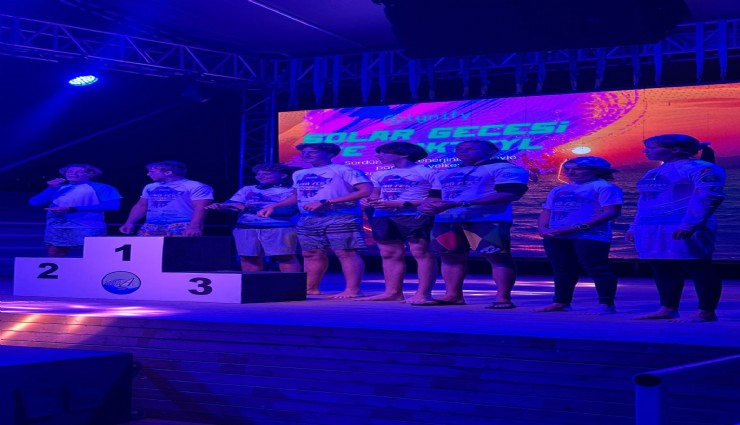 Işığın ve Rüzgarın Dansı Alaçatı'da