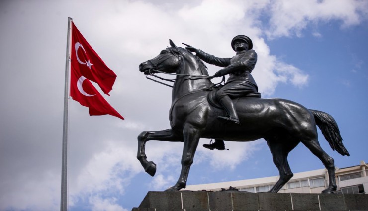 İzmir'de Cumhuriyet coşkusu: İşte etkinlik takvimi