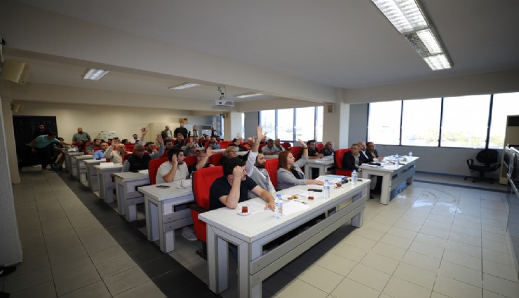 Menderes Belediye Meclisi’nden mali bütçeye onay