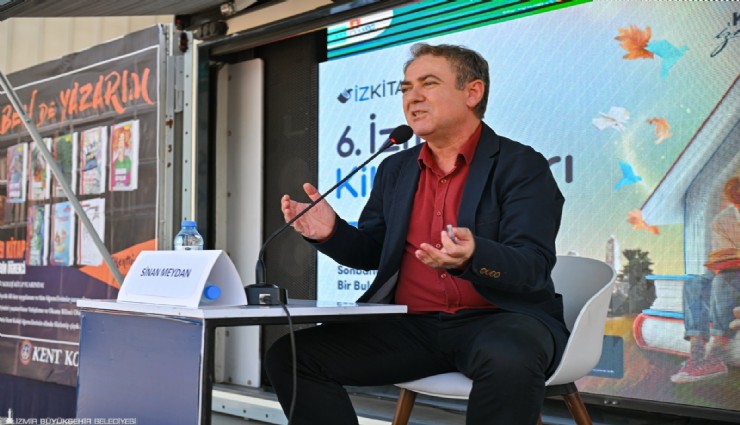 Sinan Meydan İZKİTAP’ta Adım Adım Cumhuriyeti anlattı