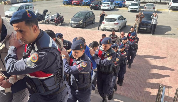 FETÖ şüphelilerine denizde operasyon