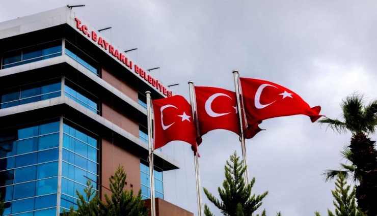 İşte Bayraklı Belediyesi'nin sayıştay raporu: 489 işletme ruhsatsız, 696 binanın yıkım kararı uygulanmadı