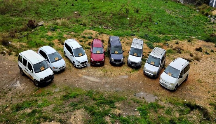 İzmir dahil 11 ilde ''Change araç'' baskını: 4 şüpheli yakalandı