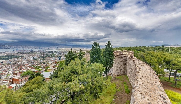 Kadifekale, yapay zekanın ‘en tehlikeli semtler’ listesinde