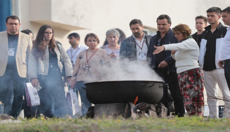 Kavacık’ın coğrafi işaretli üzümü ilgi odağı oldu