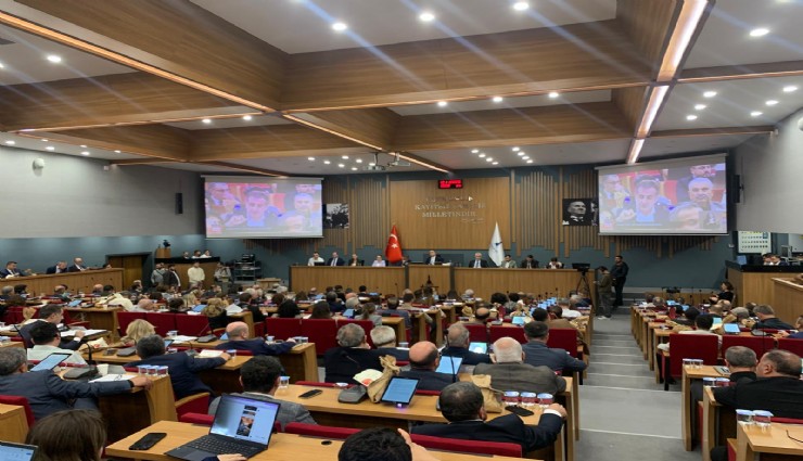 Metro çalışmalarında zarar gören evleri belediye satın alacak