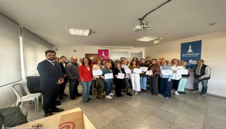 Meslek Fabrikası’nda sertifika sevinci