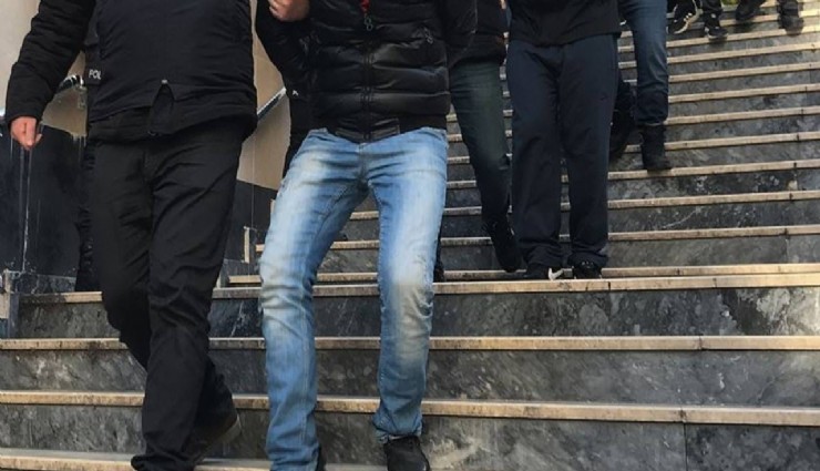 Şimşek işareti vermişti: Fon manipülasyonunda ilk operasyon geldi