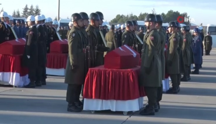 Türkiye 20 şehidine ağlıyor: Gözyaşları içinde uğurlandılar