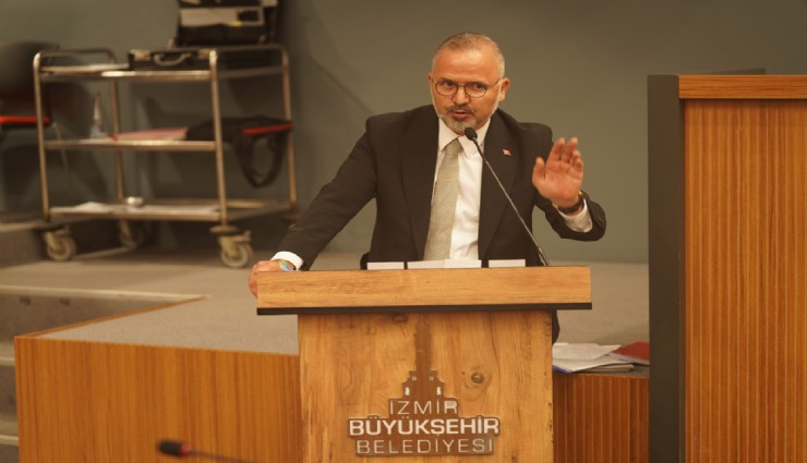 AK Partili Yıldız’dan CHP’li vekillere: Hizmet yerine delege ve koltuk kavgası