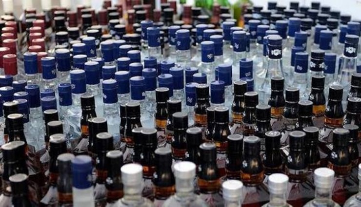 İzmir dahil 17 ilde sahte alkol operasyonu: 27 Bin 886 litre kaçak alkol yakalandı