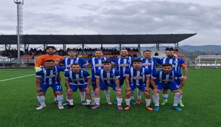 Manisa'daki maçta 22 oyuncudan 15'i sakatlanınca maç tatil edildi