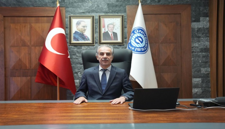 Rektör Prof. Dr. Alcı, Hep birlikte kenetlenerek Üniversitemizi daha yukarıya taşıyacağız