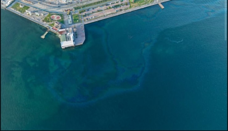 İzmir Körfezi’ne ihanet: Yine kirlettiler