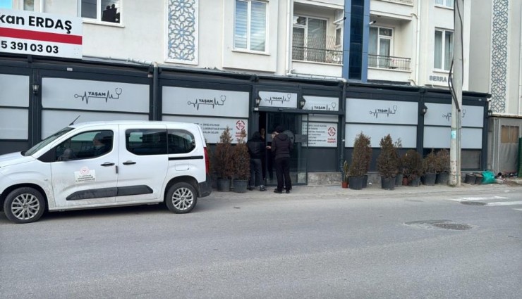 Afyonkarahisar'da sarı serum nedeniyle bir kişinin hayatını kaybettiği polikinlik mühürlendi