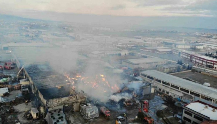 Afyonkarahisar'daki fabrika yangını 13 saatin sonunda kontrol altına alındı