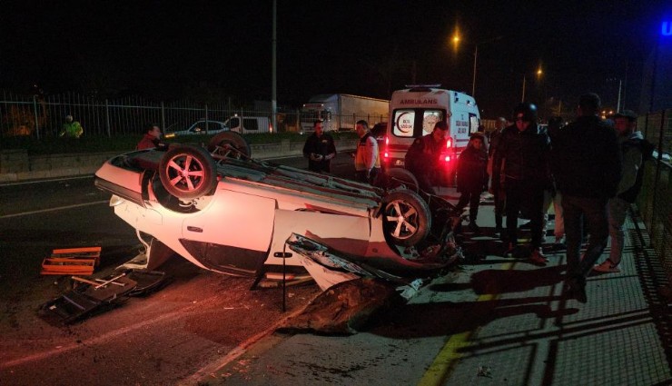 Aracıyla direğe çarpıp ters döndü: 1 yaralı