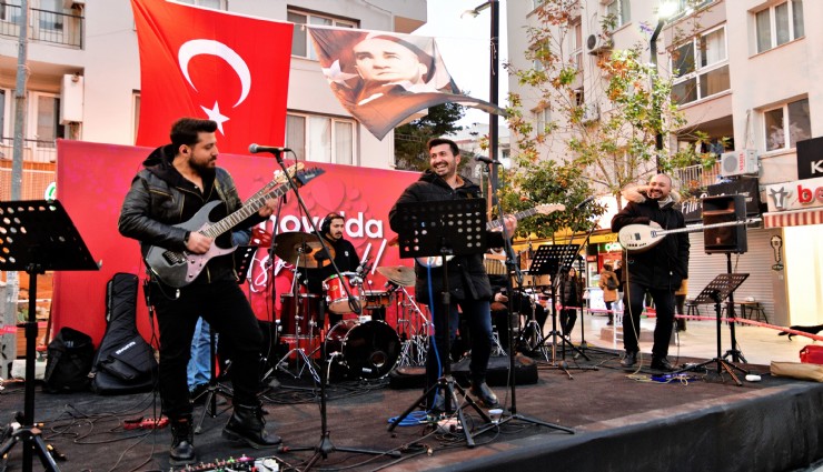 Bornova aşka geldi