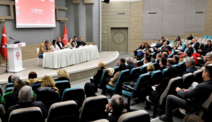 Bornova'da 6 Şubat Depremi’nin yıldönümünde farkındalık paneli