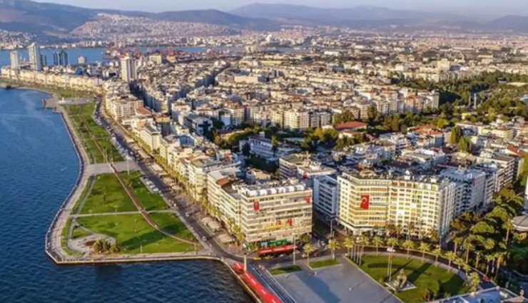 İzmir'de konut fiyatları bir yılda yüzde 29,6  arttı