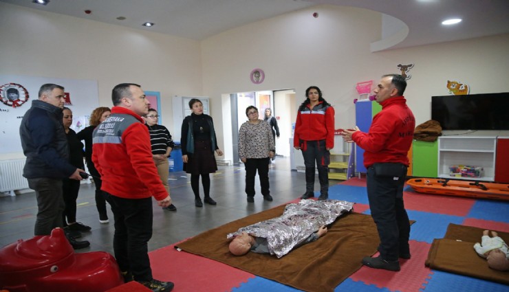 Karşıyaka Belediyesi deprem hazırlıklarını anaokullarına taşıdı