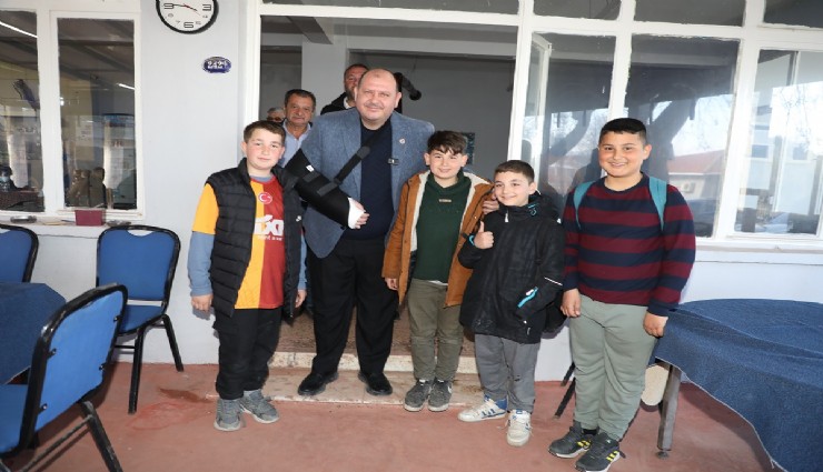 Menderes Belediye Başkanı İlkay Çiçek mahalle ziyaretlerine devam ediyor