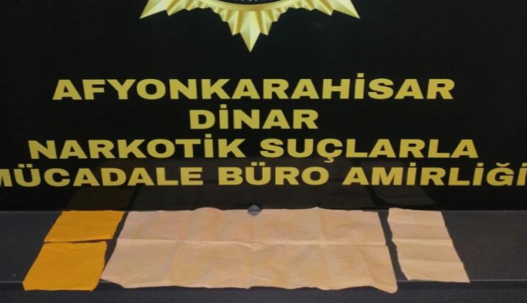 Peçeteye emdirilmiş uyuşturucu ile yakalanan 2 kişi tutuklandı