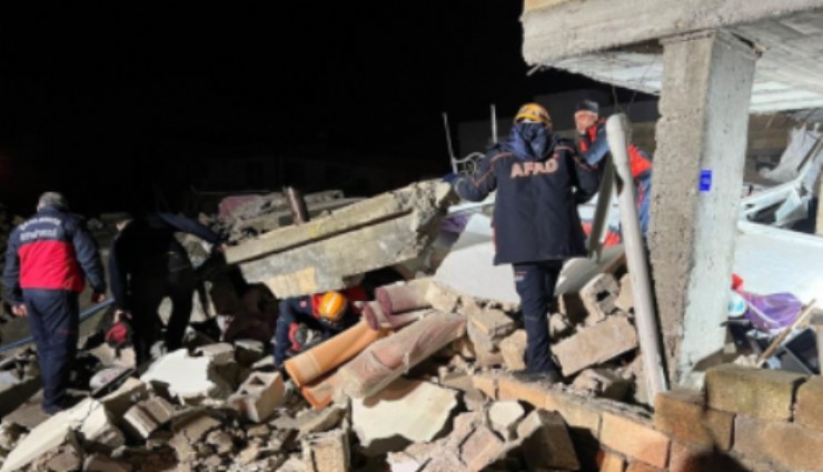 Peru'da alışveriş merkezinin çatısı çöktü: 3 ölü, 74 yaralı