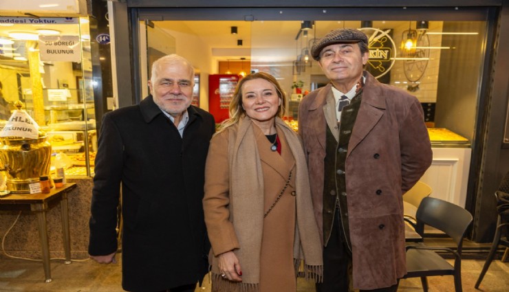 Sevginin günü Konak’ta Love Fest ile kutlandı
