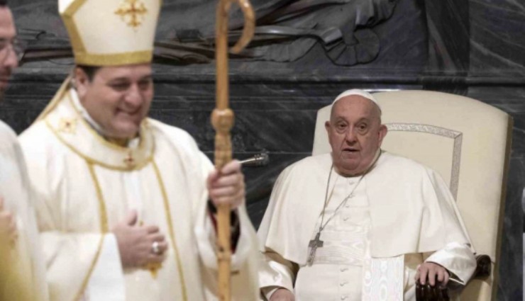 Vatikan, Papa Francis'in sağlık durumunun kötüleştiğini açıkladı