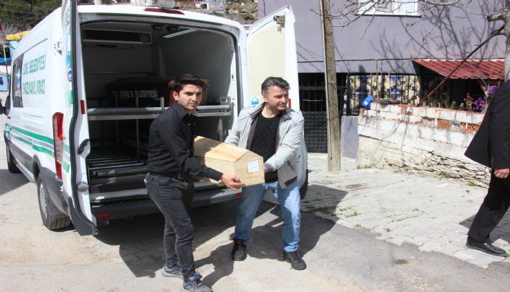 Aydın'da kan donduran olay: Öz babaları tarafından öldürülen bebekler aynı tabutta taşındı