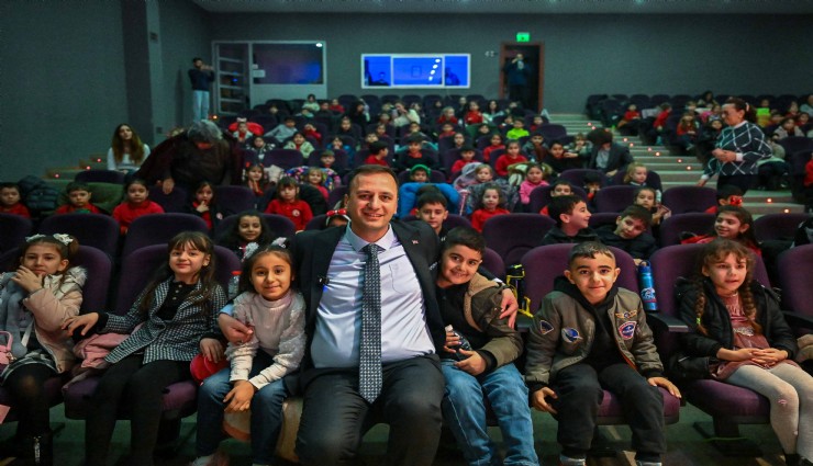 Başkan Eşki’den miniklere sinema müjdesi