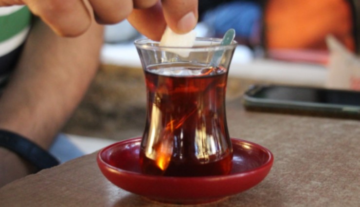 Çayın karbon ayak izini Adana'da aradı, Rizeli çay üreticilerini kızdırdı