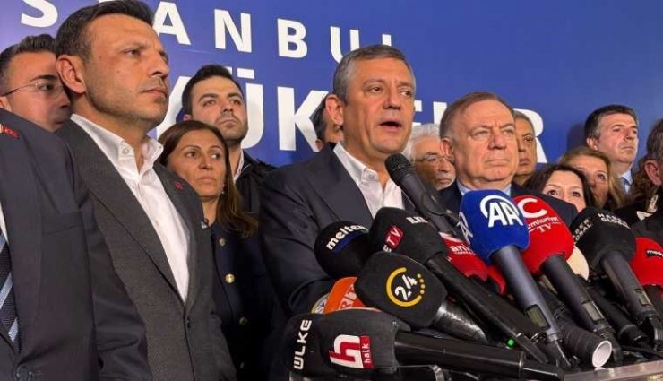 CHP Genel Başkanı Özgür Özel'den Saraçhane'de çarpıcı açıklama: 'Lideri yanlış yazmışlar