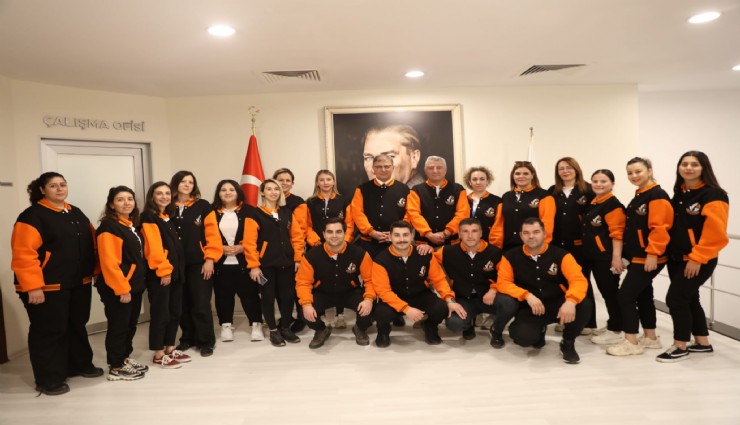 Güzelbahçe gençlik’ten Başkan Tugay’a ziyaret