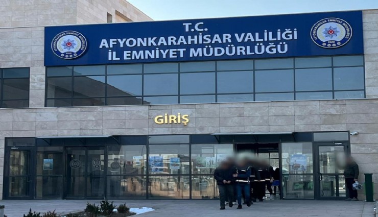 Kendilerini kamu görevlisi gibi tanıtıp 5 milyon TL’lik vurgun yapan 10 kişi tutuklandı