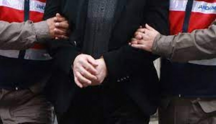 Manisa'da 27 yıl kesinleşmiş hapis cezası bulunan şahsı JASAT ekipleri kıskıvrak yakaladı