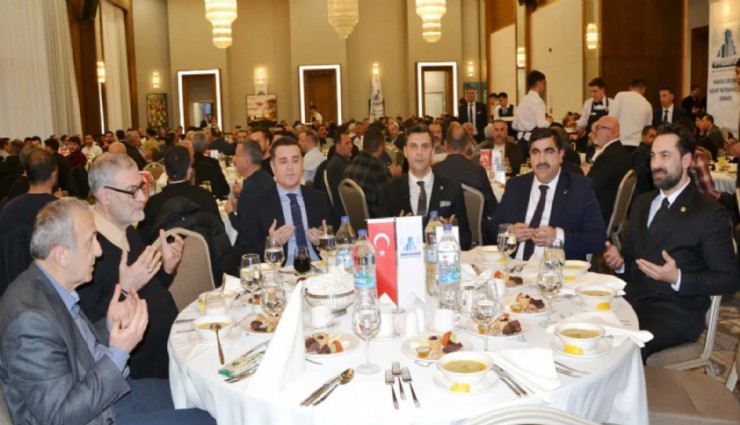 Manisa'da İmamoğlu gerginliği: Başkan Zeyrek ve AK Partili Arınç birbirine girdi