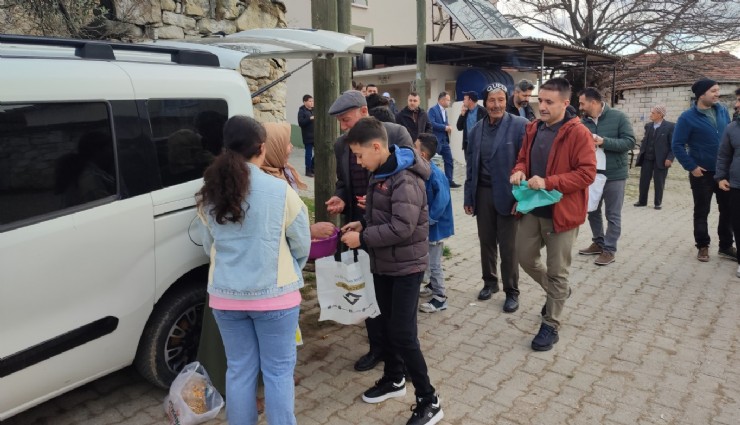 Manisa'da yüzyıllardır süren bayram geleneği