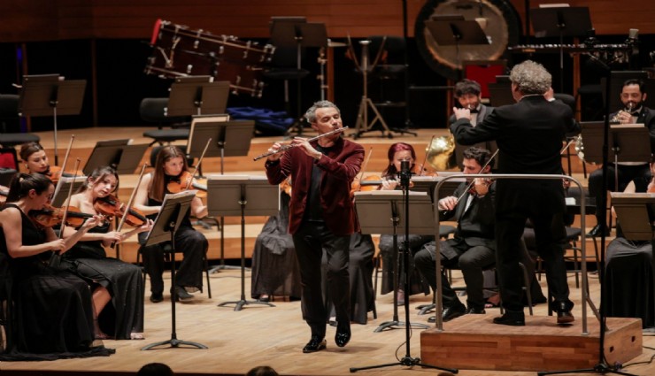 Olten Filarmoni Orkestrası'ndan İzmir'e müzik şöleni