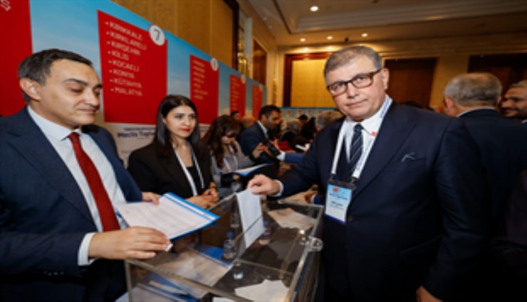 Tugay: Ülkemizin demokratik değerlerine sonuna kadar sahip çıkarak bu dönemi atlatacağız