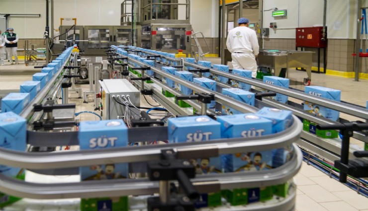 Bayındır Süt Fabrikası’nda çarklar döndü