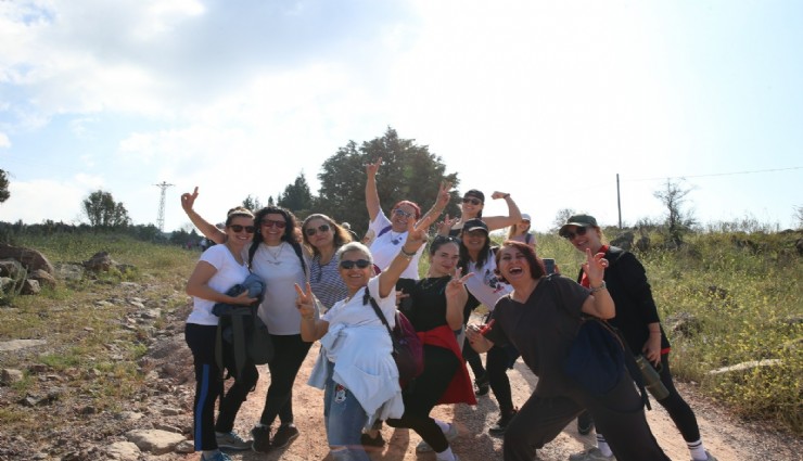 Çiğli'de doğaseverler trekking etkinliğinde bir araya geldi