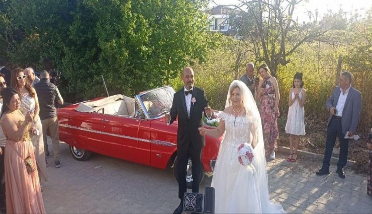 Denizli'de ihtişamlı evlilik teklifi mutlu sonla noktalandı