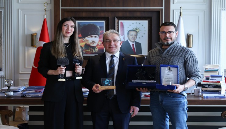 DEÜ'lü yönetmenin filmine ödül yağdı