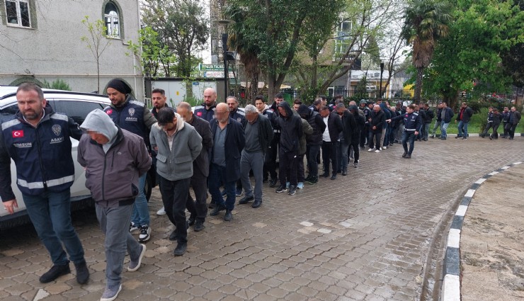 İzmir dahil 18 ilde 'change' araç operasyonunda 30 kişi adliyeye sevk edildi