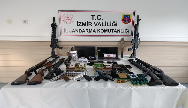 İzmir'de silahlı suç örgütüne operasyon