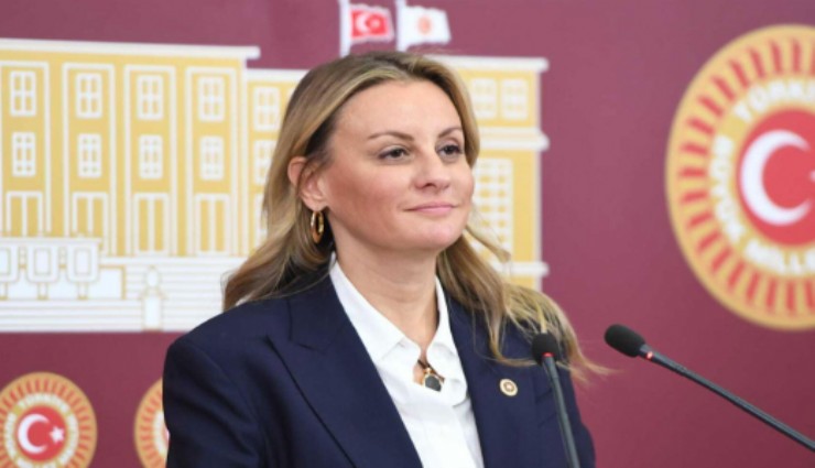 İzmir Milletvekili Seda Kaya Ösen, DEVA Partisi’nden istifa etti