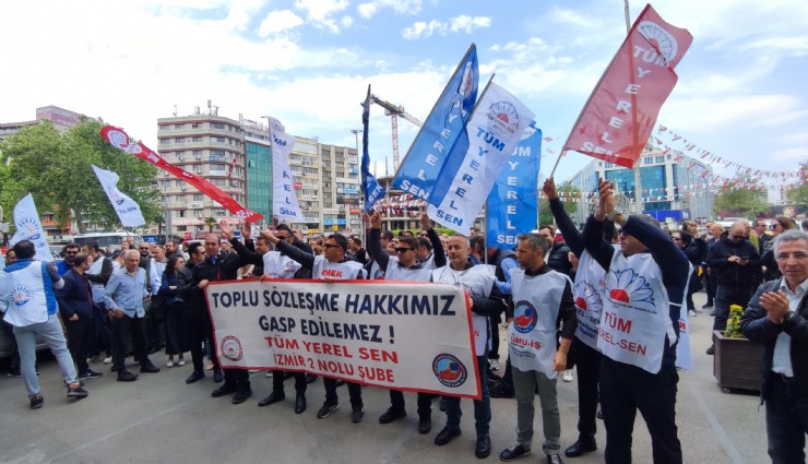 Konak Belediyesi'nde memurlar iş bıraktı: 