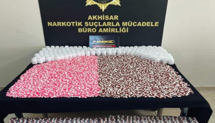 Manisa Emniyetinden zehir tacirlerine operasyon: 5 kişi tutuklandı